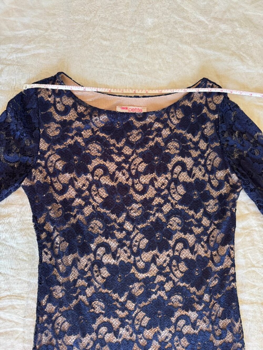 ASOS Petite Elegant Lace Shift Dress | US 10 Petite | Excellent Condition - Picture 4 of 16